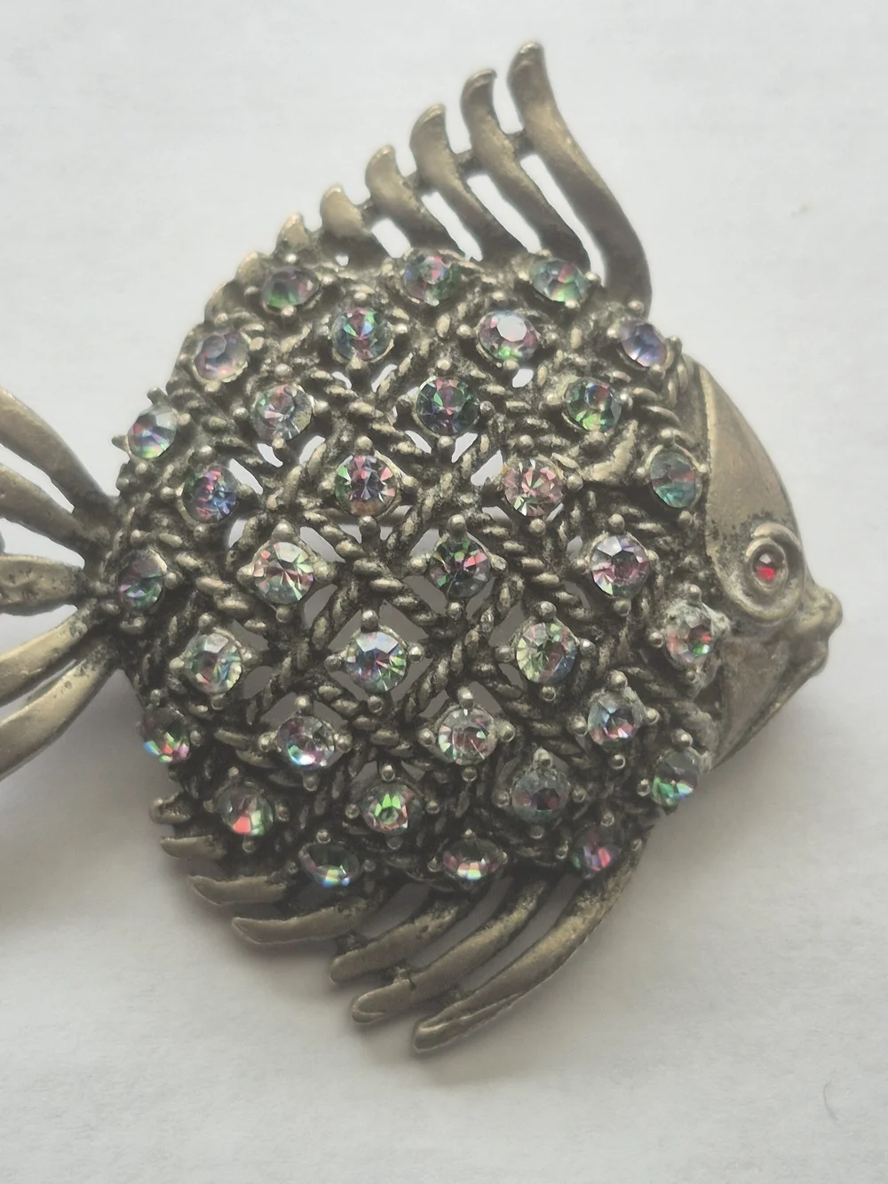 Vintage Aurora Borealis Rhinestone Fish Brooch – Mid Century Silver Tone Figural